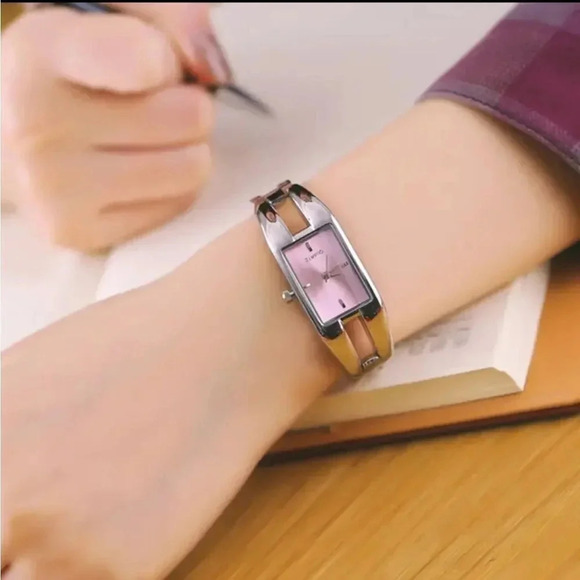 Popular Bracelet Watch Women's Fashion Quartz Watch Fancy Stylish NWT - Picture 2 of 4